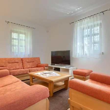 Alchemilla Tatil Evi *